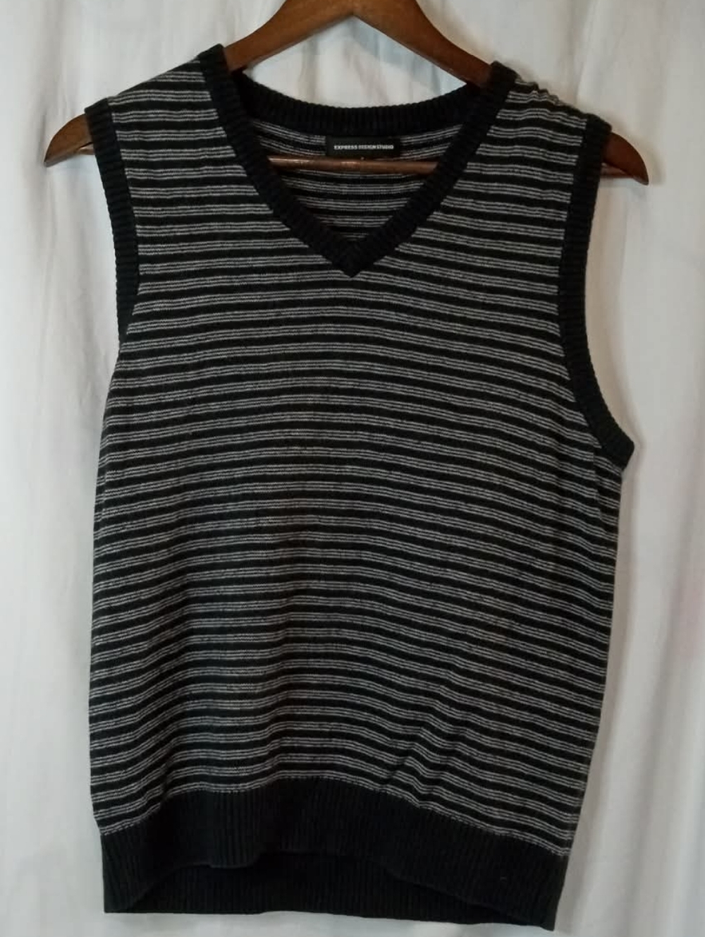 Express Wool Cotton Striped V-Neck Sweater Vest Black & Gray Small Office Goth